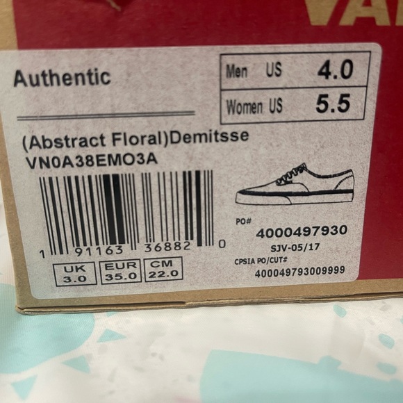 Abstract Floral Demitsse vans - Picture 4 of 6